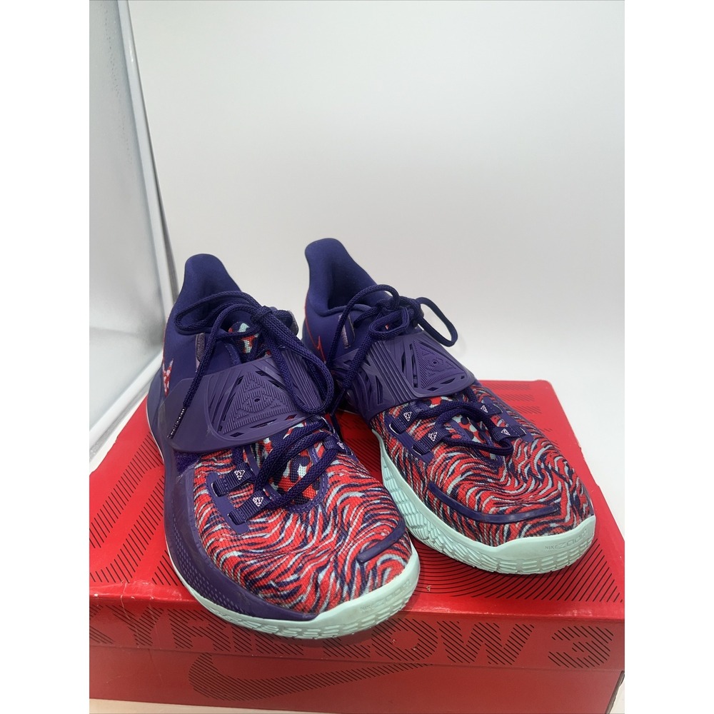 Nike Kyrie Low 3‎ Eclipse Orchid Purple Chile Red CJ1286-500 Men's Size 10.5